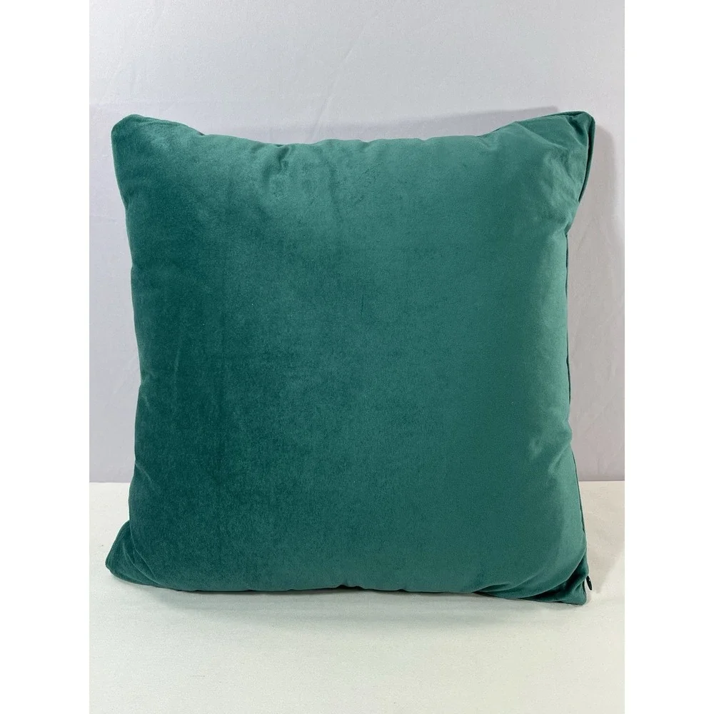 THRESHOLD Green Flowers Print Sofa toss‎  Pillow 18x18